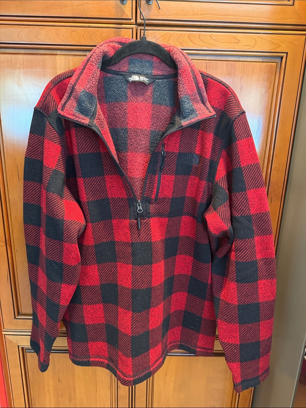 THE NORTH FACE Men's Buffalo Plaid 1/4 Zip Red Black Fleece Pullover Sz L